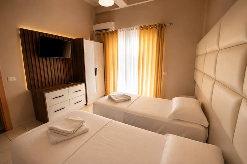 Papafingo Familjare — Hotel Marku Velipojë